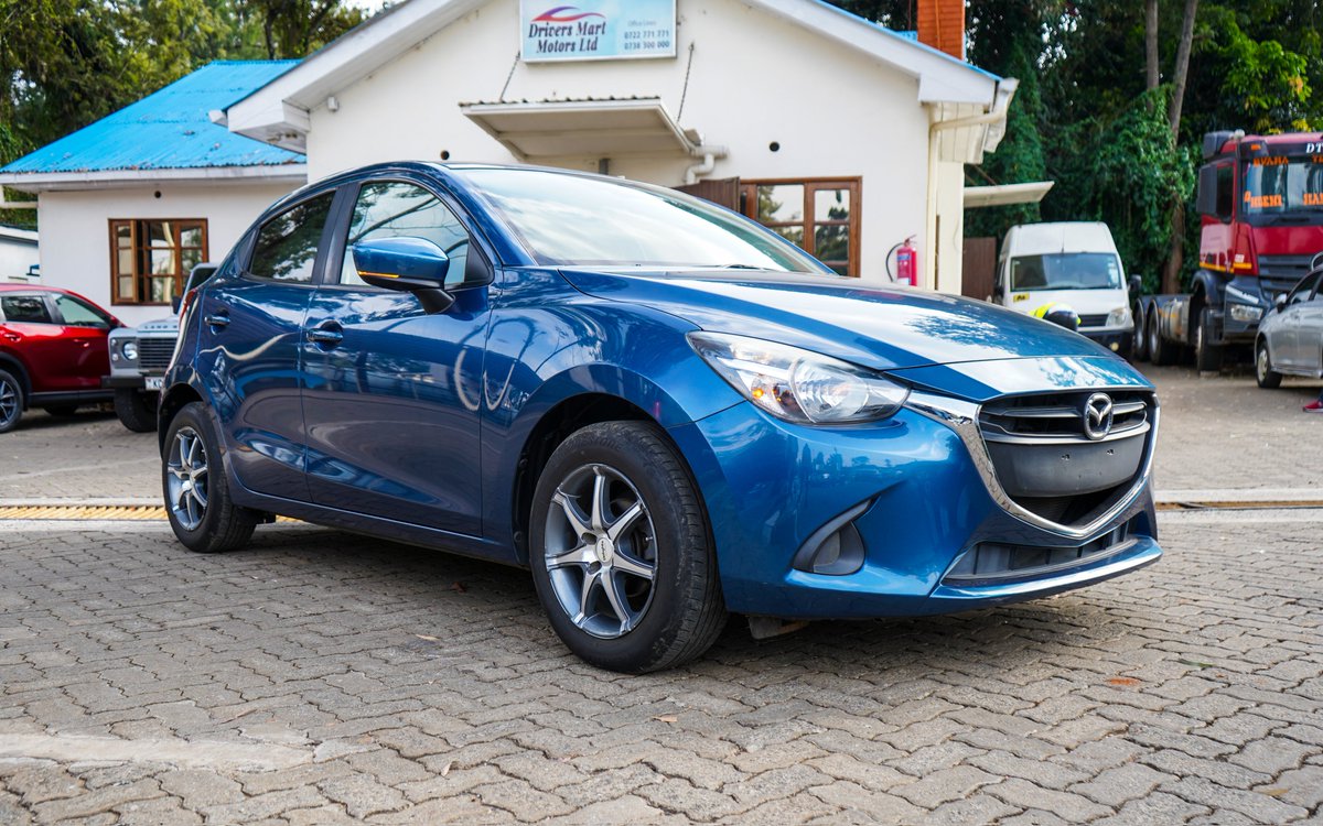DriversMartKe's tweet photo. Commuter car, first car, or anything else you have in mind, the Mazda Demio fits almost any profile. If you're in the market one one, you can get this specific 2017 model from us for only KES 1,300,000.

☎️0722 771771 
📍Langata Road-Karen near Nairobi Academy,opp Liberty Mall https://t.co/RilbvBOqtI