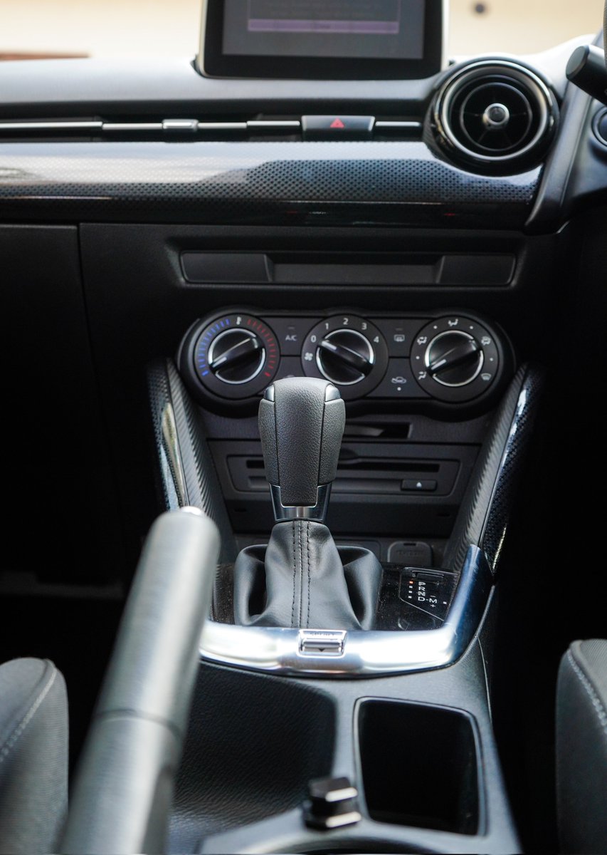 DriversMartKe's tweet photo. Notable features and specs include:
-1.3-liter (1300 CC) petrol engine
-6-speed automatic transmission
-44-liter fuel tank
-5-seater fabric interior
-ABS, Braking assist, I stop and more https://t.co/0UrDBvFdcQ