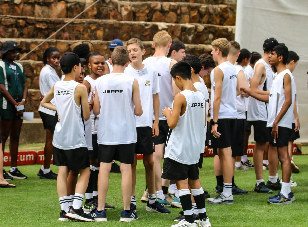 Jeppe Boys tweet media