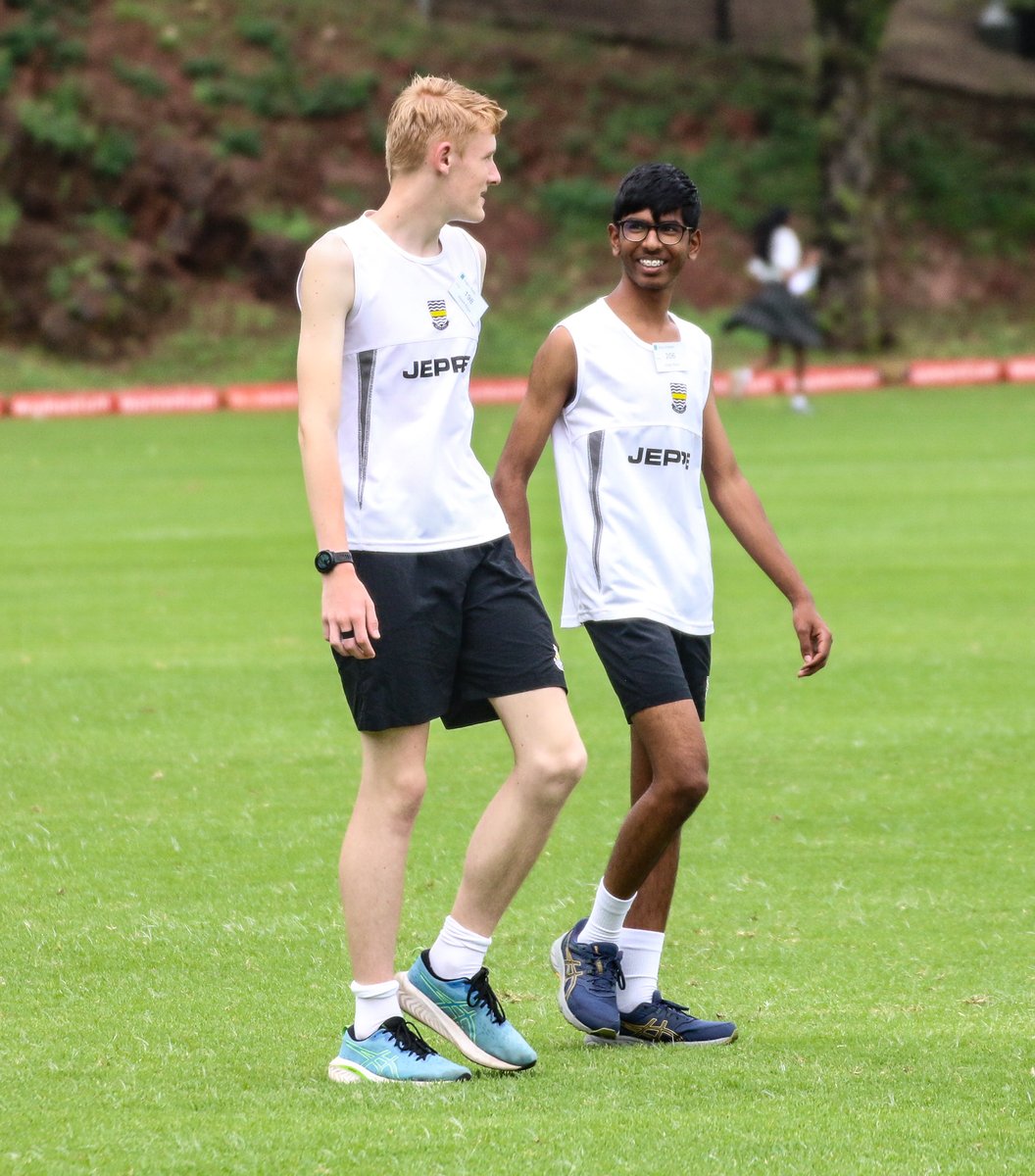 Jeppe Boys tweet media