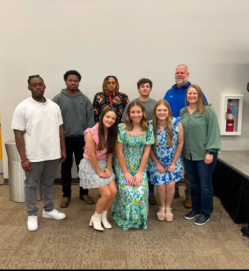 Carter Norris (@norrisgotobie) on Twitter photo Thank you <a href="/mississippifca/">Mississippi FCA</a> for pouring into these Senatobia Warrior Athletes. <a href="/davidpollack47/">David Pollack</a> thank you for the encouraging words. #EternalImpact <a href="/SenatobiaHS/">SHS Warriors</a> Thank you <a href="/mississippifca/">Mississippi FCA</a> for pouring into these Senatobia Warrior Athletes. <a href="/davidpollack47/">David Pollack</a> thank you for the encouraging words. #EternalImpact <a href="/SenatobiaHS/">SHS Warriors</a>
