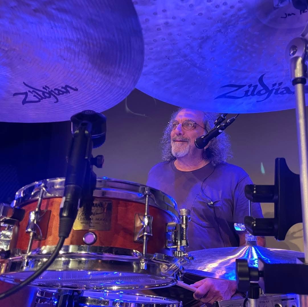 It’s someone’s birthday today! 🥳