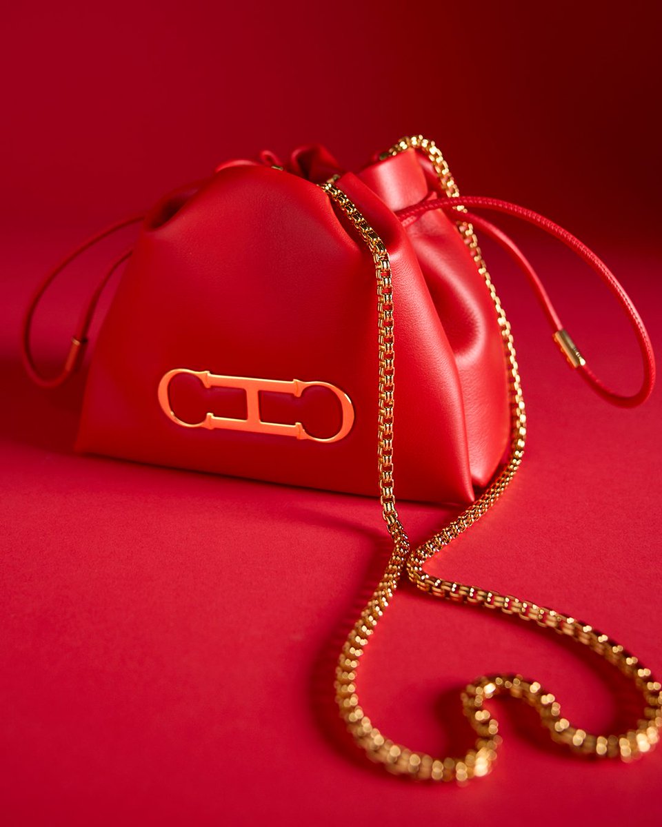 Carolina Herrera (@HouseofHerrera) / X