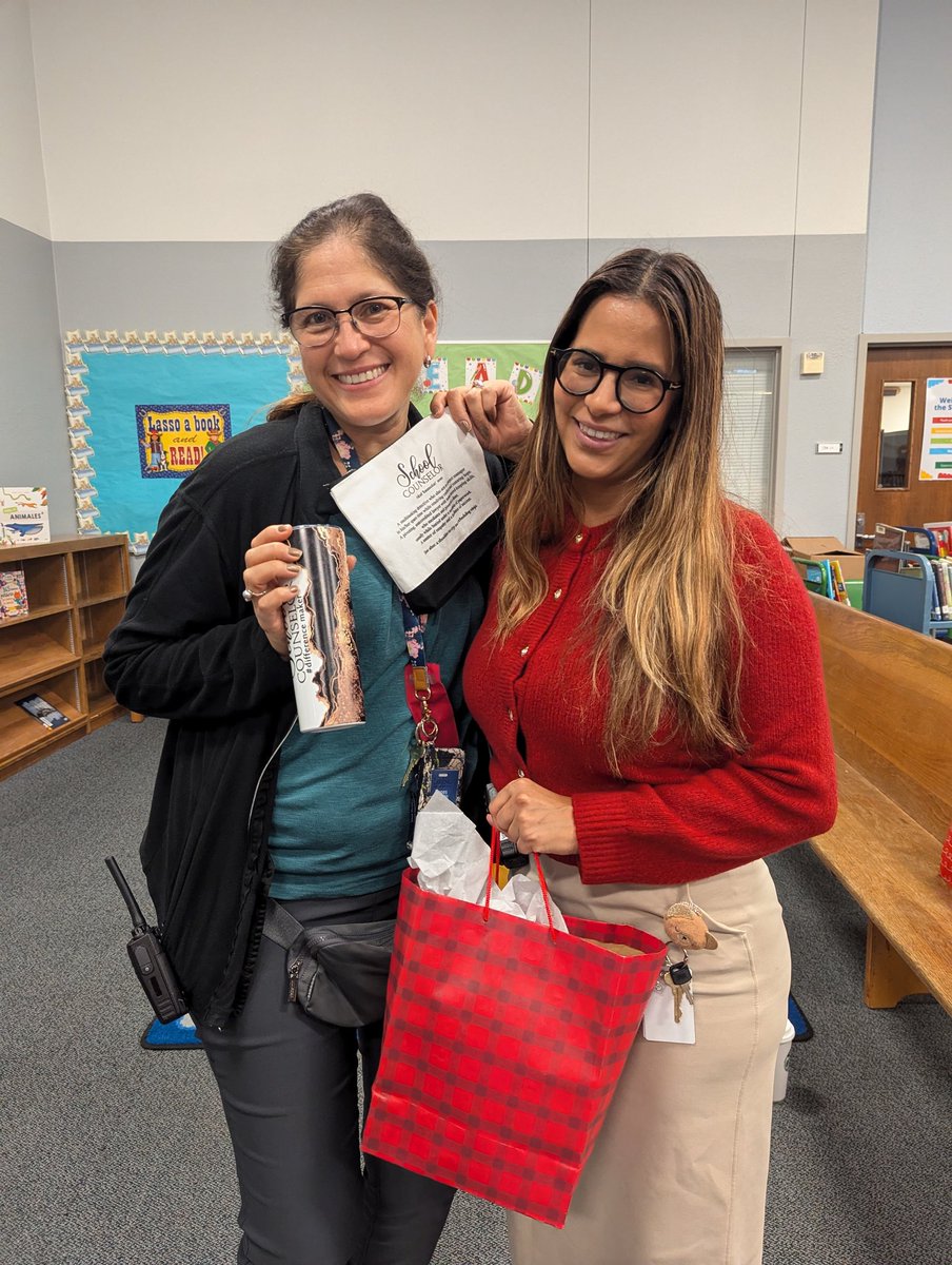 Hanes Elementary appreciates our amazing counselors, Ms. Zepeda and Ms. Morris! Happy Counselors Week! <a href="/IrvingISD/">Irving ISD</a>