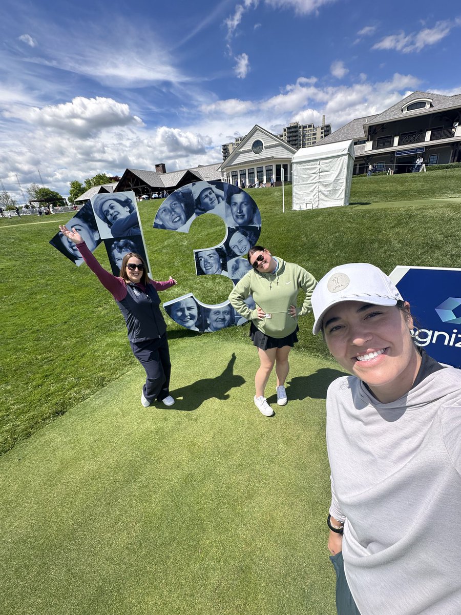 Carly Lyvers tweet media