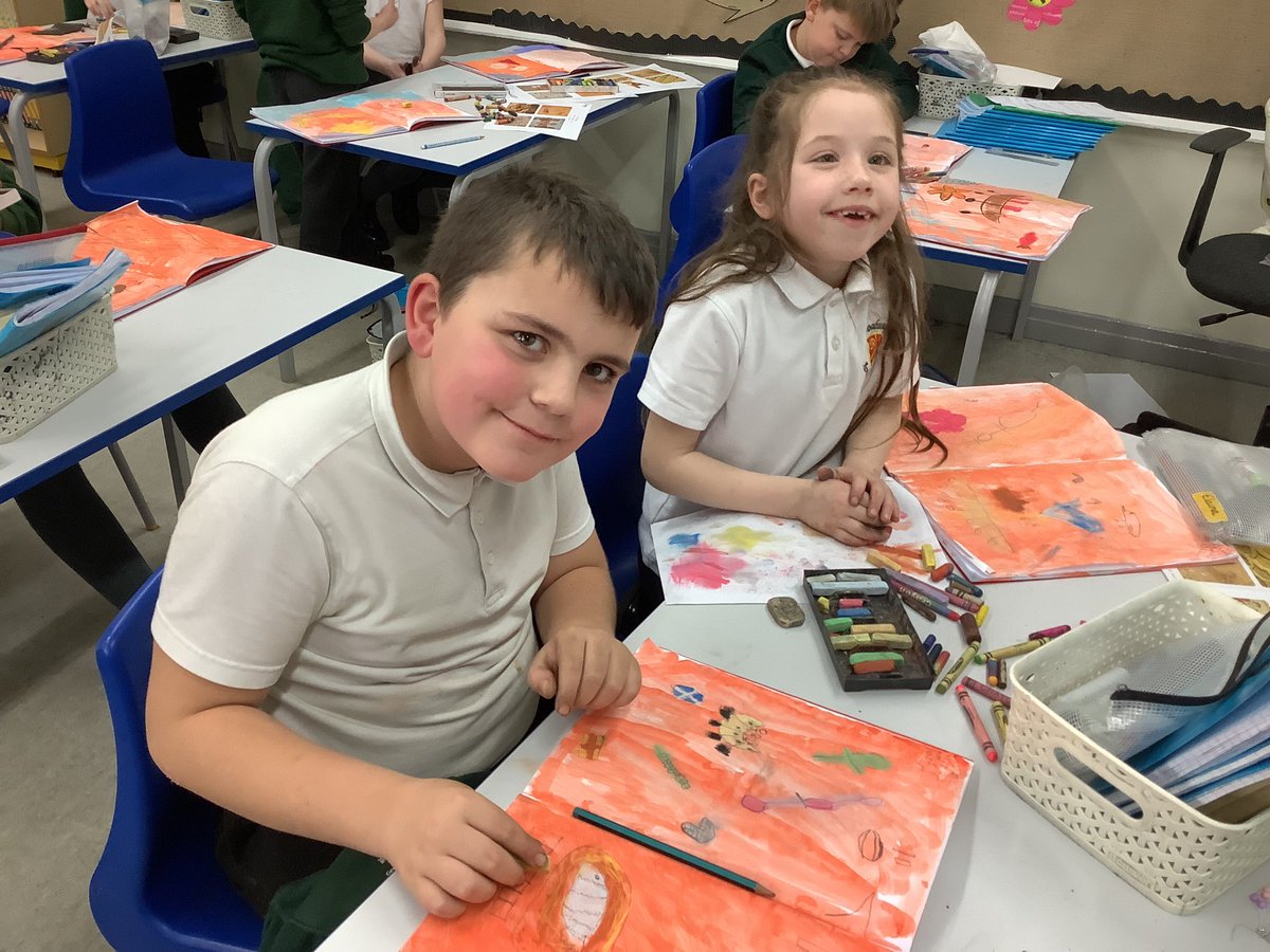 MrMcCabe62's tweet photo. @broadwayjuniors class 3JM worked on creating artwork based on the Ancient Egyptians using crayons, pastels and pencil over a paint wash background. https://t.co/yc1PAJkeXs