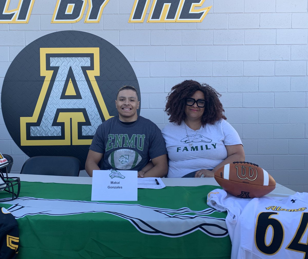 Charles Winiecki tweet media