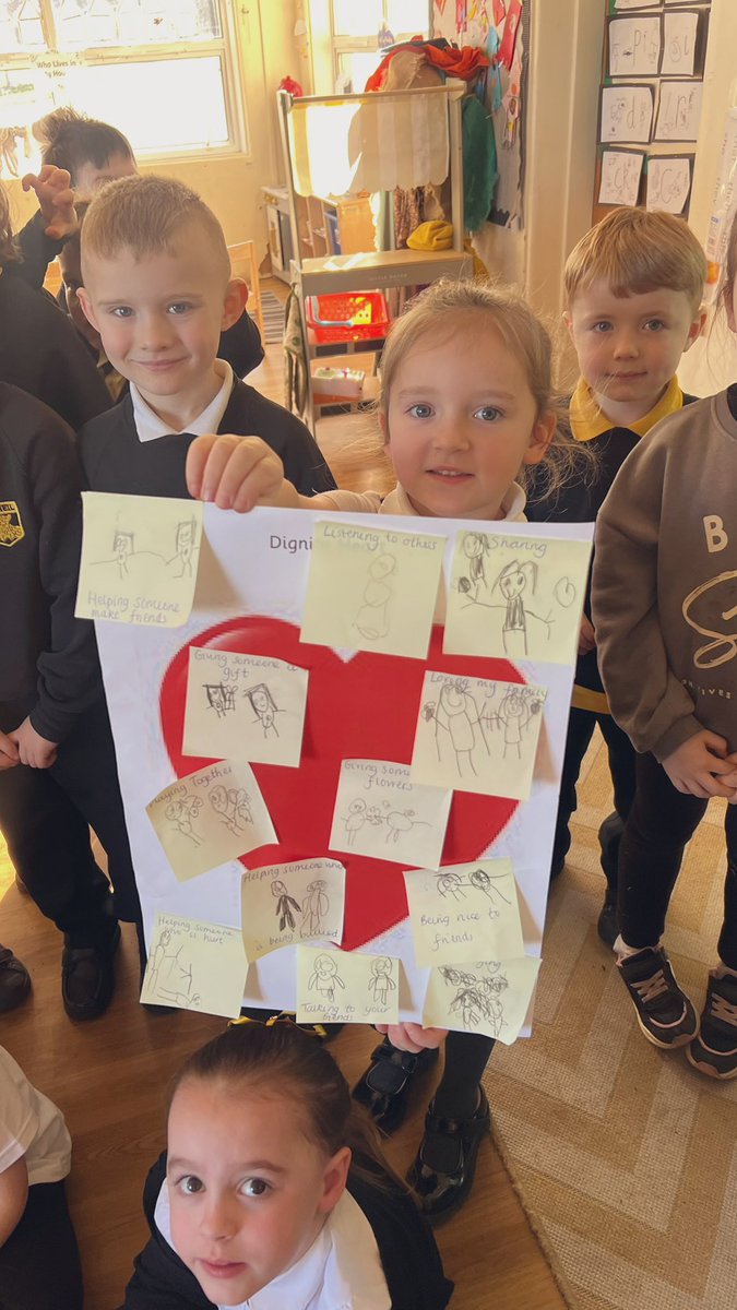 Miss Mackay & Primary 1 tweet media