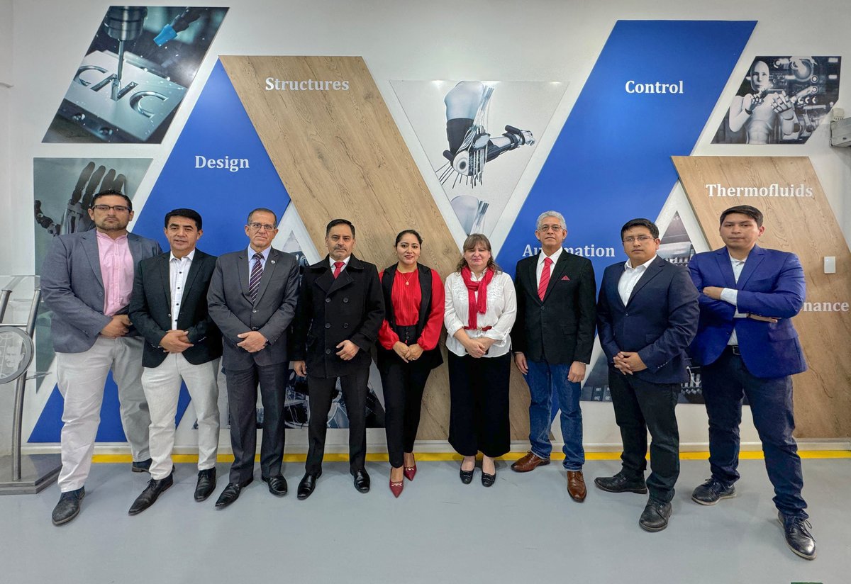 upsalesianaec's tweet photo. 🧰 La carrera de #IngenieríaMecánica de la sede #Cuenca, realizó la Casa Abierta “Mechanical Inside 2025”, un espacio dedicado a evaluar y difundir los proyectos académicos desarrollados por los estudiantes.

🧑‍🏫 En la Casa Abierta se exhibieron 22 proyectos, además se contó con la presencia de empresas invitadas como Maquinarias Enríquez, Ecuaincetec, Digital Cad y Tecnoescala, que presentaron productos, servicios y tecnologías relevantes para la carrera. 

#UPSEcuador #UPSCuenca #MecánicaUPS