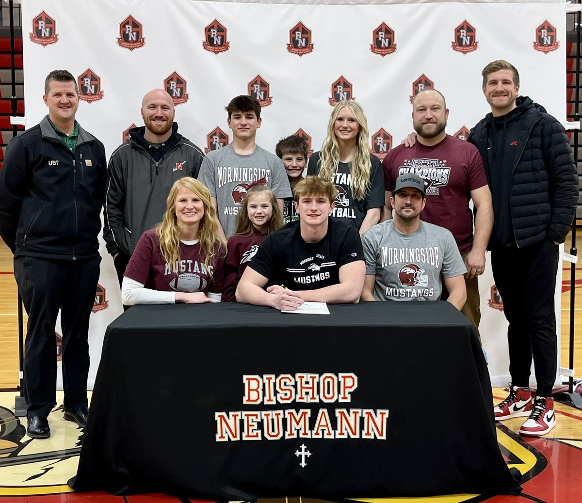 Congratulations to <a href="/jarred_cernik45/">Jarred Cernik</a> who signed his letter of intent to continue his athletic and academic career at Morningside University. #RollCavs