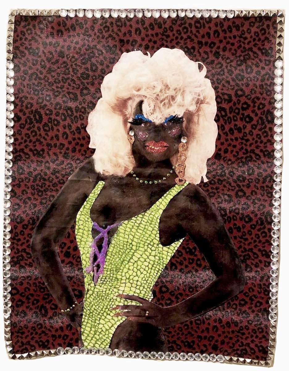 Tonight! Stop by Gallery 4Culture as we celebrate the opening of 'Gleaming' by Ric’kisha Taylor from 6:00–8:00pm. The exhibition's soft, bedazzled collages showcase elements of Black diaspora culture as Taylor considers what it means to be a Black womxn. bit.ly/3XbeS2b