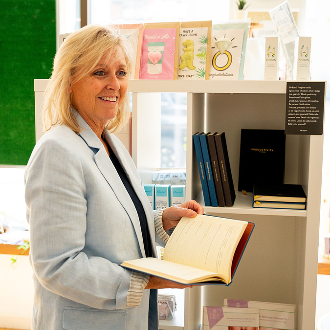 adlocalvalue's tweet image. Big shoutout to Susan, one of the brilliant minds behind ADLocal Value!

Her creativity and drive help power everything we do, bringing businesses and communities together in the most impactful ways.

#TeamSpotlight #BrilliantMinds #ADLocalValue