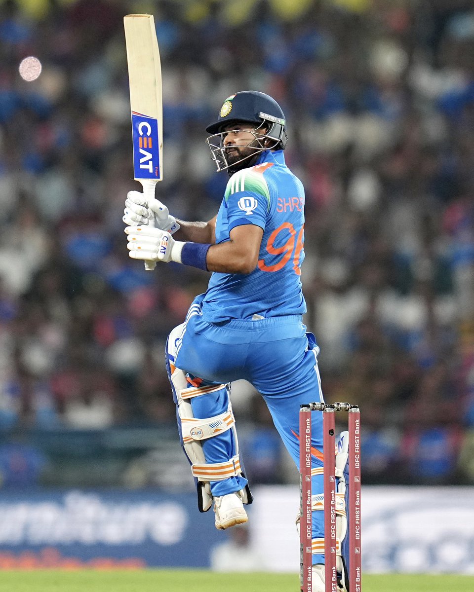 ShreyasIyer15's tweet photo. No better feeling 🇮🇳 https://t.co/DuPYfL4Gja