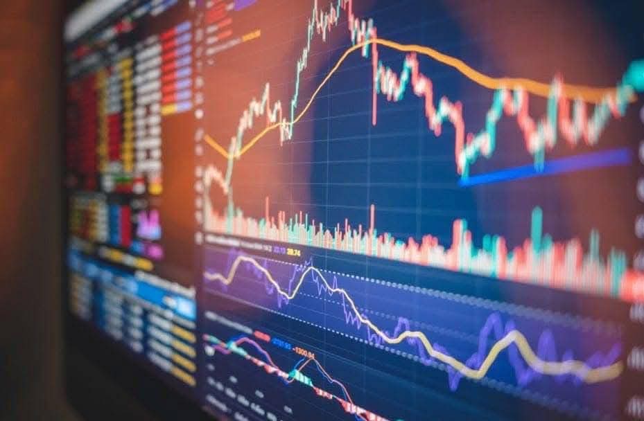 I focus on securing profitable trades for investors with proven strategies and high-grade software. My investors earn daily with ease, and I'm grateful for your trust. Stay safe and keep earning with us DM for more info on how to get started.