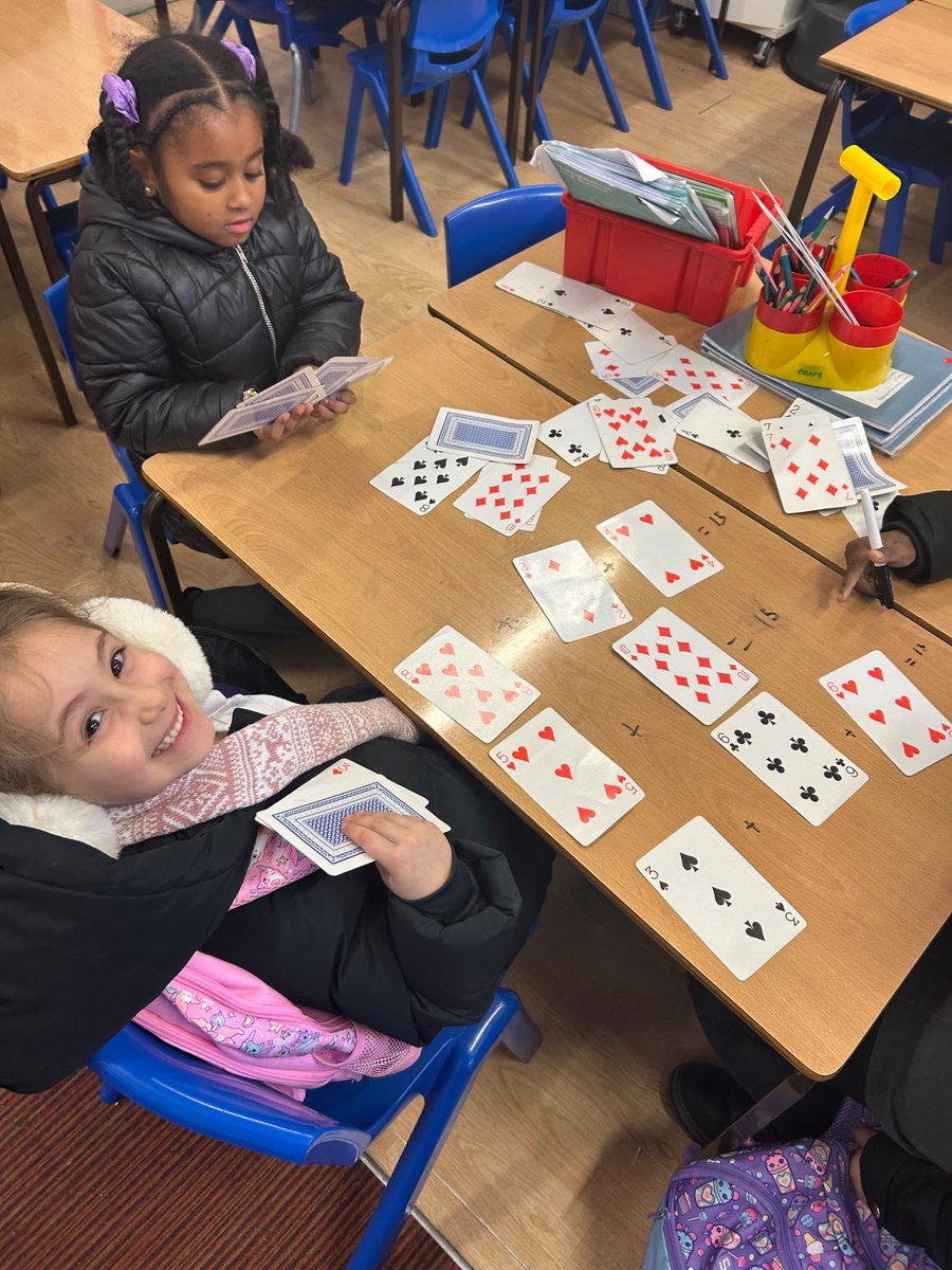 InclusionBPPS's tweet photo. Maths Club @BrunswickParkPS this week was all about card games. We played Add Ten and challenged ourselves to try to make 15! ➕ https://t.co/gwtVdxkbau