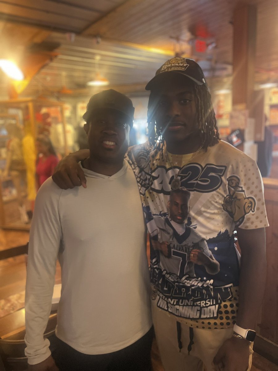 CalvaryWarriorsHC (@warriorsfb_hc) on Twitter photo Congrats to Trinzel <a href="/LewisTrinzel/">Trinzel Lewis, Co 2025</a> and Nelson <a href="/Therealn3lson_/">Nelson Sparrow</a> on their commitment signings yesterday. It was amazing to watch their journeys over the last 4 years. Two guys I know we could always count on no matter the circumstances. Excited for their next chapter. ❤️🏈 #Calvary Congrats to Trinzel <a href="/LewisTrinzel/">Trinzel Lewis, Co 2025</a> and Nelson <a href="/Therealn3lson_/">Nelson Sparrow</a> on their commitment signings yesterday. It was amazing to watch their journeys over the last 4 years. Two guys I know we could always count on no matter the circumstances. Excited for their next chapter. ❤️🏈 #Calvary