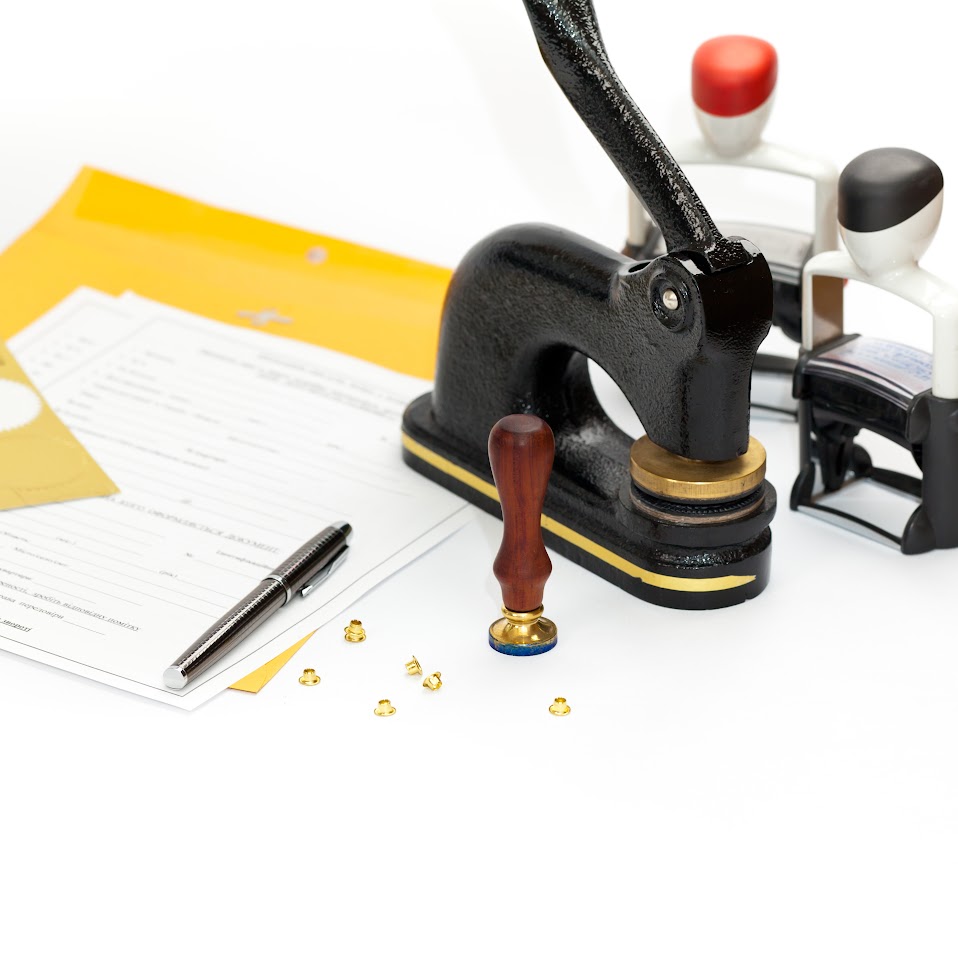 SV_Signings's tweet image. Looking for a reliable notary and certified signing agent? Give SV Signings a call, we&apos;re here to help you! sanjosenotarypublic.com #NationalSigningAgent #NotarySigningAgent #DocumentNotarization