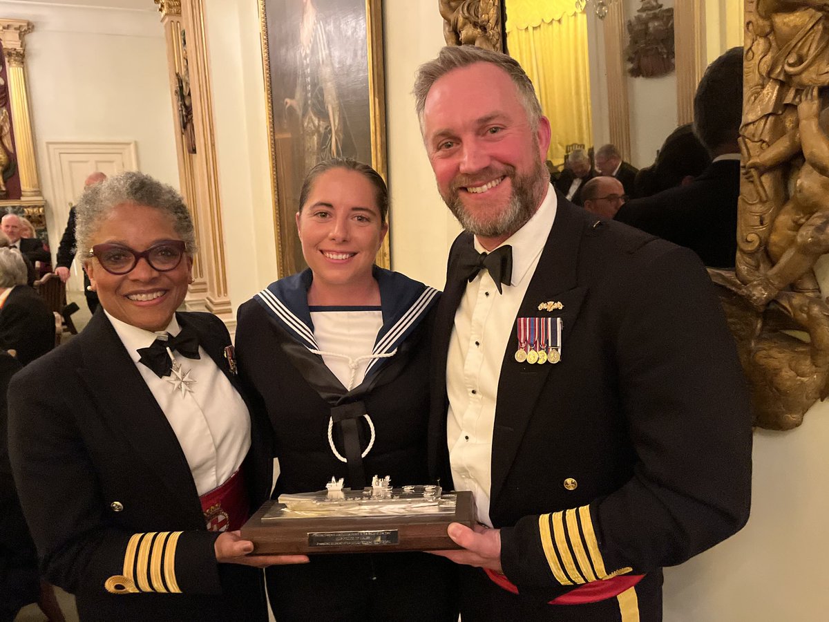 BristolPWLS's tweet photo. Sara Young Leading Medical Assistant ⁦@HMSPWLS⁩ became the first Sailor of the Year from the Nation’s Flag Ship and was crowned in Bristol last night. Sara received a stunning silver replica of HMS Prince Of Wales from the Lord Lieutenant ⁦@PeachesTweets⁩ https://t.co/WH7TwXb3AA