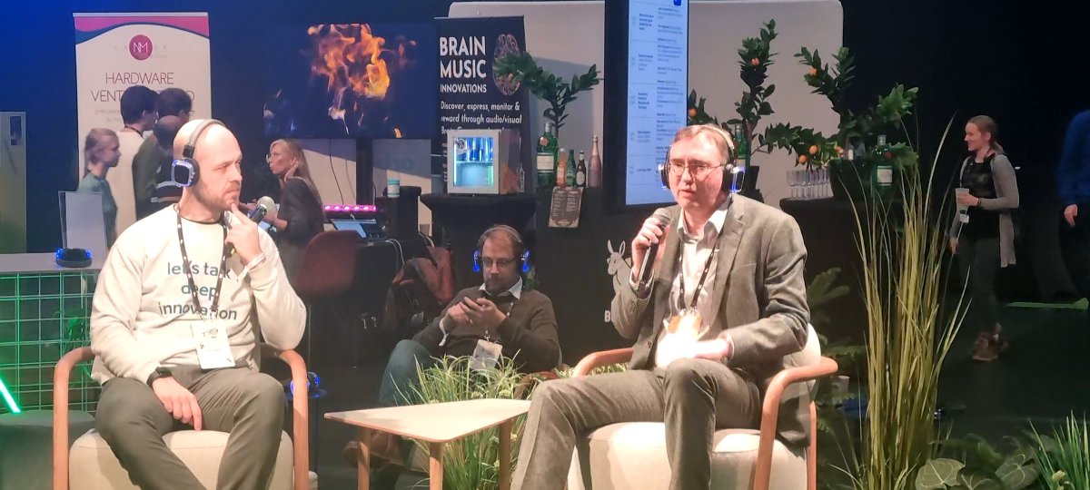 Dehns Chemical Partner Chris Goddard and Dehns Biotechnology Senior Associate Adam Yates had a fantastic time in Tartu, Estonia last week at sTARTUp Day 2025! 

#sTARTUpDay2025 #IP