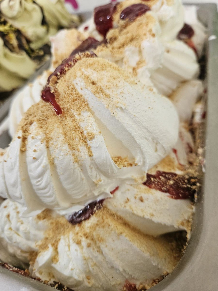 Papi Gelato tweet media