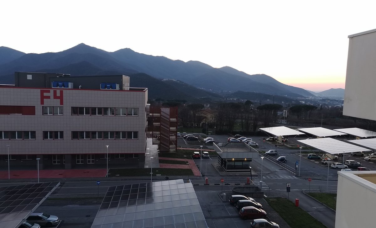 compaingroup's tweet image. Great pleasure to be back in Salerno to give a seminar to colleagues @UniSalerno & lectures on Glycosciences to PhD students thanks to @EUErasmusPlus program
#glycotime Big thanks to @izzire for the invitation & the perfect organization of this great week