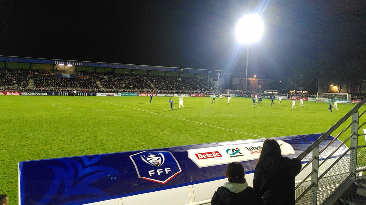 Julien Wattebled-Procureur St Brieuc (@procstbrieuc) on Twitter photo Le parquet de St Brieuc était présent au stade Fred Aubert aux côtés des forces de l'ordre pour le match de coupe de France St Brieuc-Nice. Aucun incident à déplorer et une magnifique victoire du <a href="/StadeBriochin/">Stade Briochin</a> ! Le parquet de St Brieuc était présent au stade Fred Aubert aux côtés des forces de l'ordre pour le match de coupe de France St Brieuc-Nice. Aucun incident à déplorer et une magnifique victoire du <a href="/StadeBriochin/">Stade Briochin</a> !