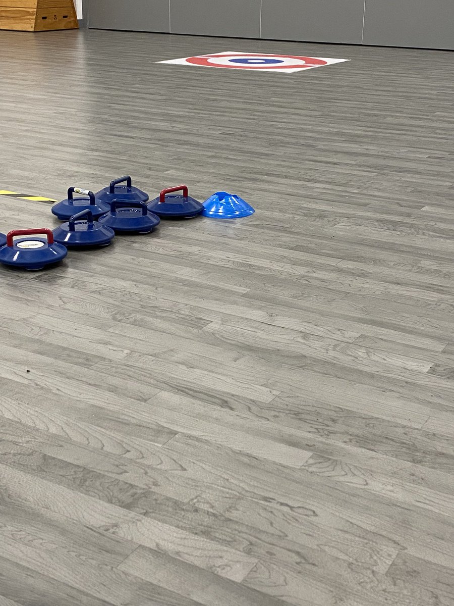 Colmers_FarmPS's tweet image. Year 3 & 4 are having a fantastic time at the KAB fest, trying new activities like Kurling, Archery & Boccia. The children are supporting each other and making new friends! #getinvolved @ExcelsiorMAT @norton_kings