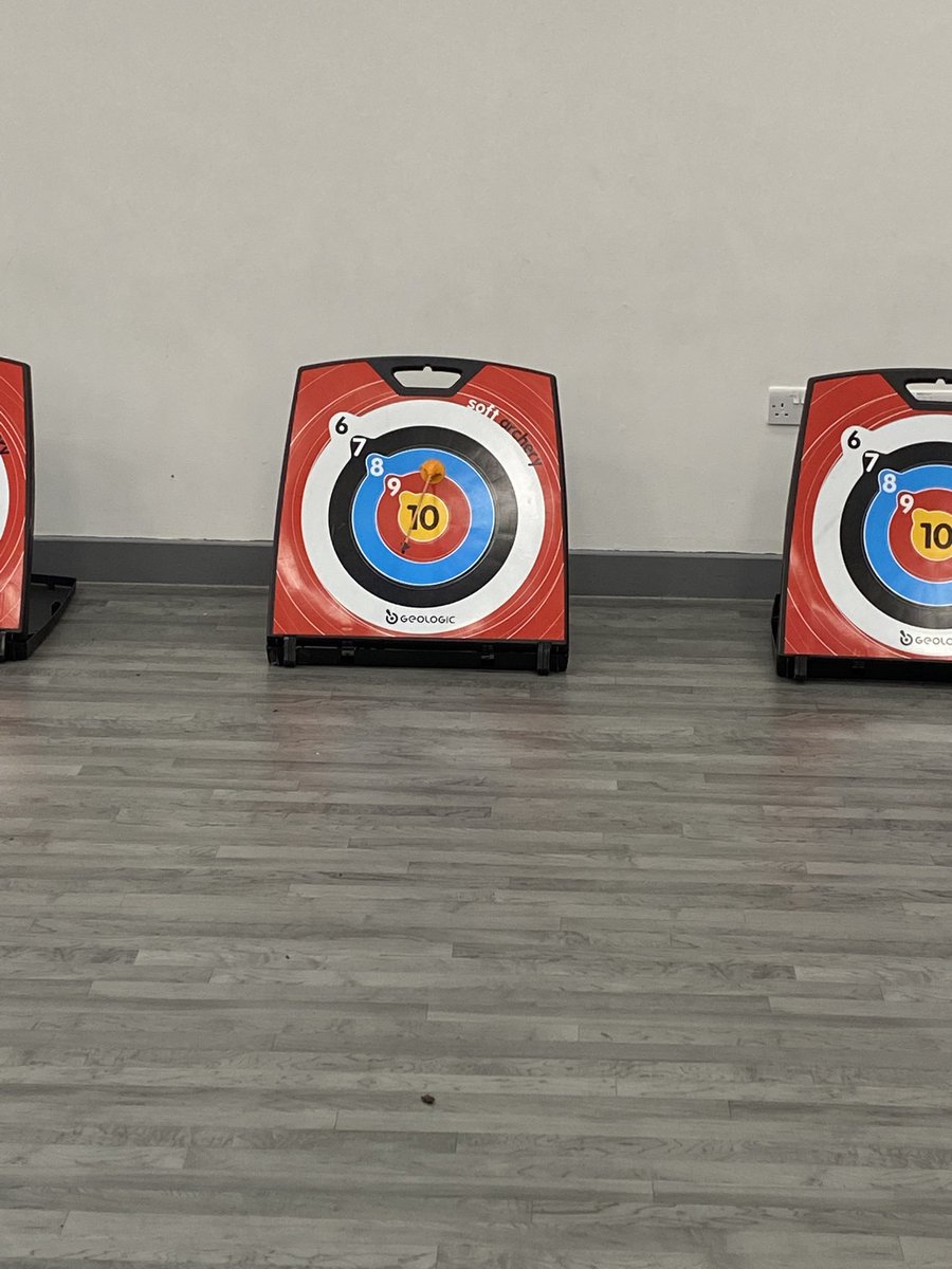 Colmers_FarmPS's tweet image. Year 3 & 4 are having a fantastic time at the KAB fest, trying new activities like Kurling, Archery & Boccia. The children are supporting each other and making new friends! #getinvolved @ExcelsiorMAT @norton_kings