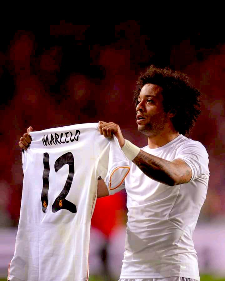 ChMahmood4576's tweet image. Happy Retirement #2Legendary Brazilian defender, #Marcelo, has announced his retirement,