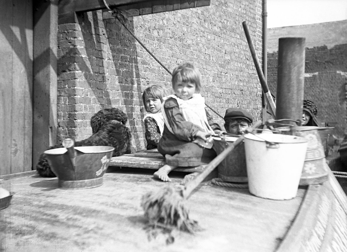 London Canal Museum (@canalmuseum) on Twitter photo Life on a working canal boat in the 19th and early 20th centuries was challenging. Entire families often lived in small spaces while moving goods around the country.
Check out the <a href="/canalmuseum/">London Canal Museum</a> digital guide on <a href="/bbgconnects/">Bloomberg Connects</a> to discover more about “Life on the Canals.” Life on a working canal boat in the 19th and early 20th centuries was challenging. Entire families often lived in small spaces while moving goods around the country.
Check out the <a href="/canalmuseum/">London Canal Museum</a> digital guide on <a href="/bbgconnects/">Bloomberg Connects</a> to discover more about “Life on the Canals.”