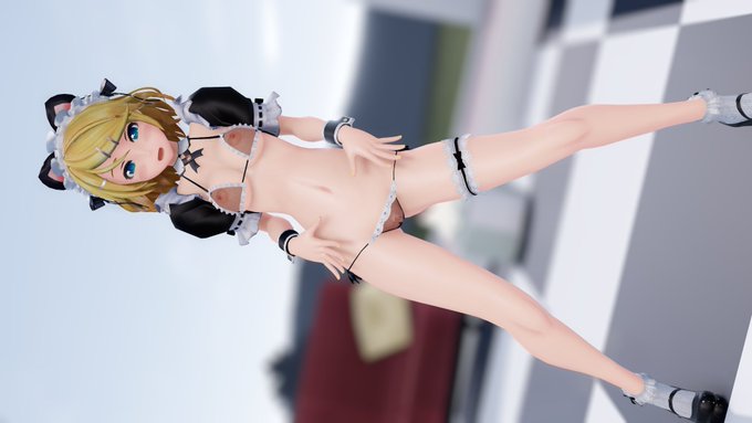 メッシュ越しの乳首がえっち❤ 