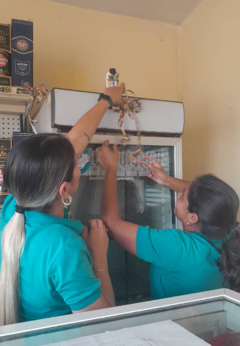 mtzcimex1's tweet image. 📷En la #TiendaElRelámpago  se respira #CampañaDeLosEnamorados, 📷 embellecida y brindando un #ExcelenteServicio y #Atención al #Cliente.📷
#UEB #Jovellanos
#PorUnMejorServicioAlPueblo📷