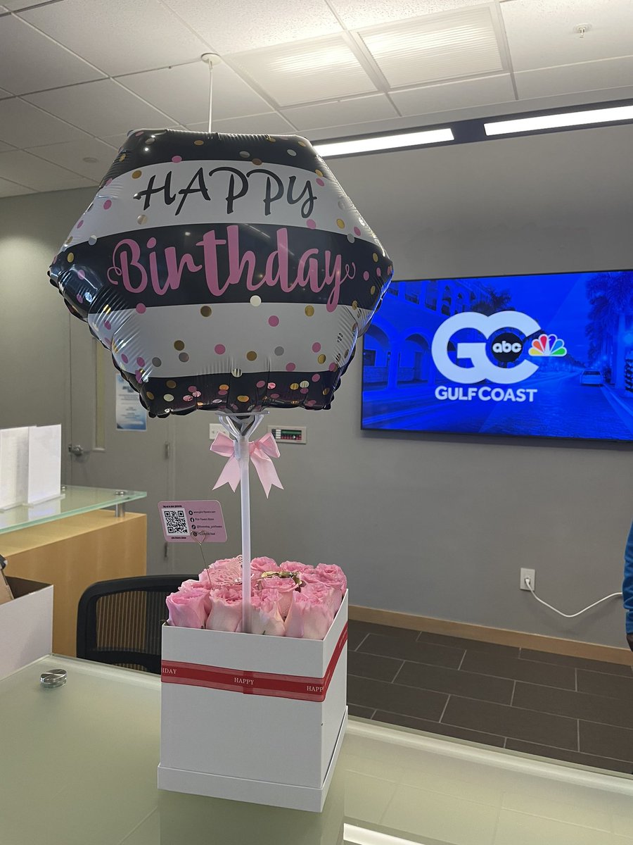ElyseChengery's tweet image. All smiles on this Birthday!🥰🥰🎈🎈🎈🎈🎈🎈🎈🎈🎈🎈🎈🎈🎈🎈🎈