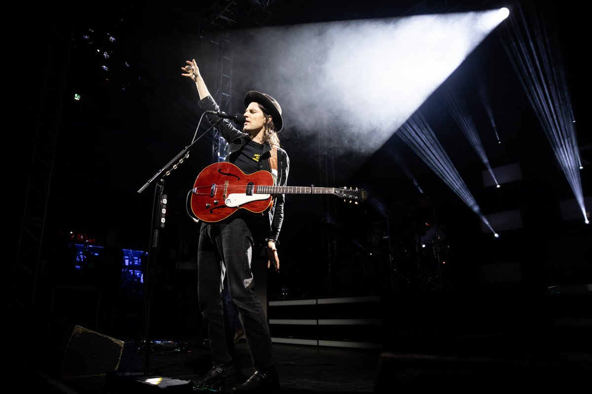 andrewbenge's tweet image. Last night @JamesBayMusic at @O2AcademyLeeds #jamesbay #music #live #leeds #o2academy #upallnight #holdbacktheriver #gig #photography