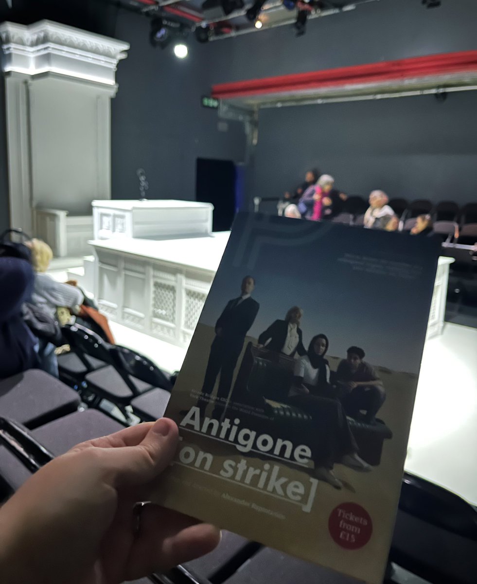 [🎟️ GIFTED] Forum Theatre is so rarely translated well, and it’s hard to judge here where our input sways the story, however Antigone [on strike] <a href="/ParkTheatre/">Park Theatre</a> always has its stakes high throughout, with some great performances that fizz with urgency considering the subject 👏