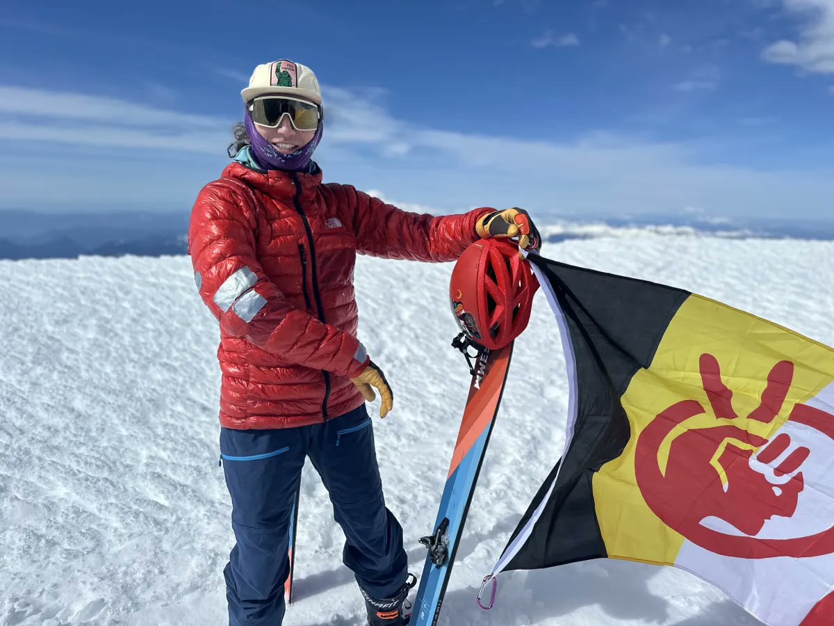 In this Mt. Rainier (Takhoma) Mountain Profile essay from Alpinist 88, Cal' Smith writes about discovering a closer connection to his Native American ancestors quite a while after he’d become obsessed with mountaineering. 

alpinist.com/features/1792-…