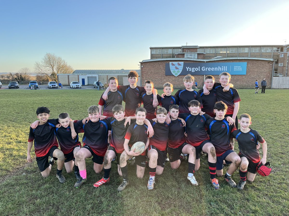 Lovely trip down 🚌 west with year 7 &amp; 8 rugby 🏉 this afternoon against <a href="/YsgolGreenhill/">Ysgol Greenhill School</a>. Honours shared over the two games; 
Year 8 
QE 47 - 31 Greenhill 
Mom - Archie 💪
Year 7 
QE 7 - Greenhill 50 
Mom - Alfie &amp; Carter 💪
Thanks to <a href="/MrPJWilliamsPE1/">MrPJWilliamsPE</a> <a href="/GwionQEHS/">Gwion Jones</a> for reffing 👌👏