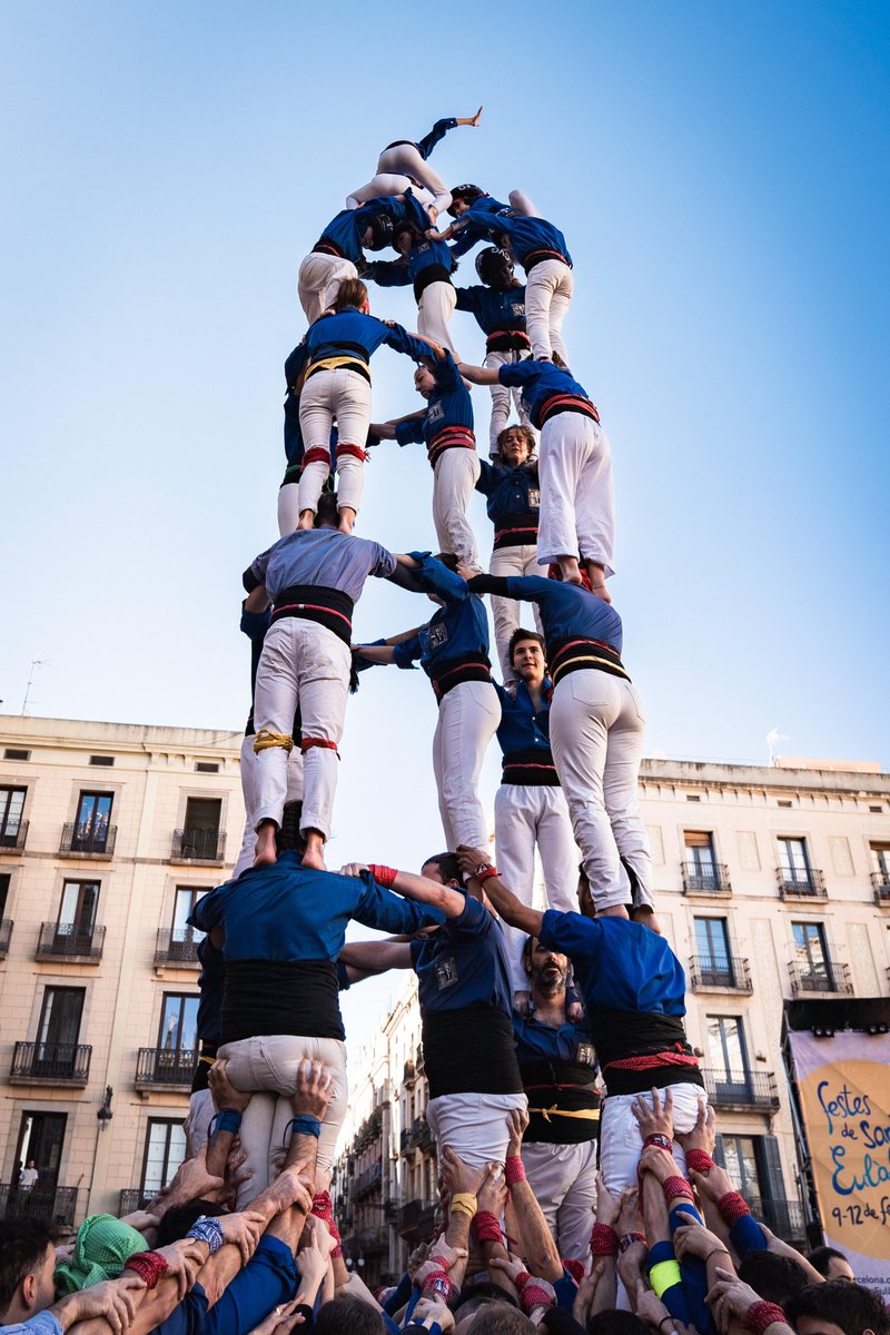 Castellers de la Vila de Gràcia tweet media