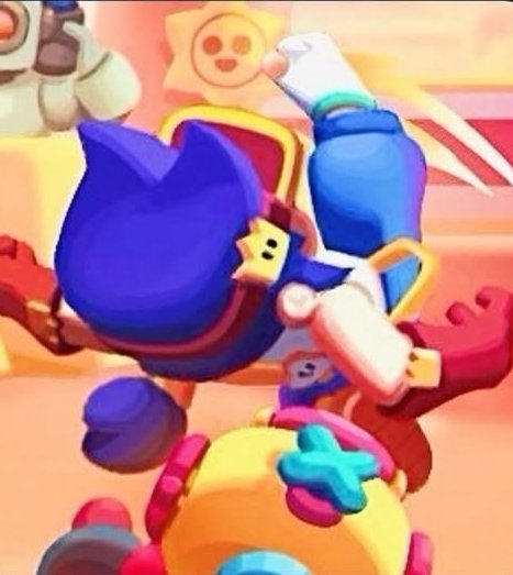TheatrePosting's tweet image. All members of the cinema trio have parts of their feet exposed...
Submitted by @_max1e 😥