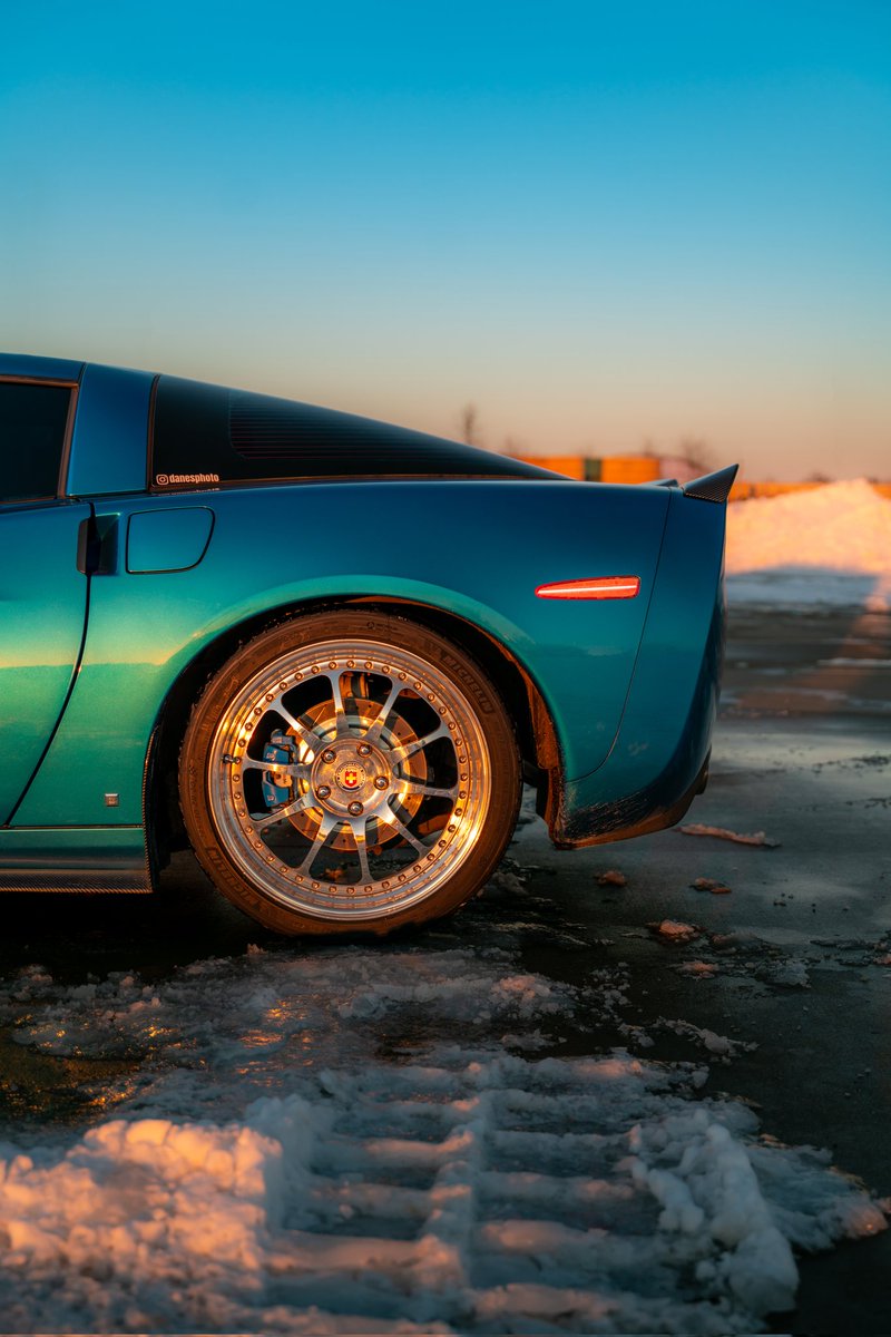 Corvettes and sunsets, can't go wrong with that combo