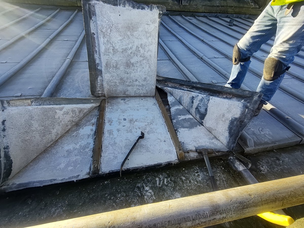 Simon Smith tweet media