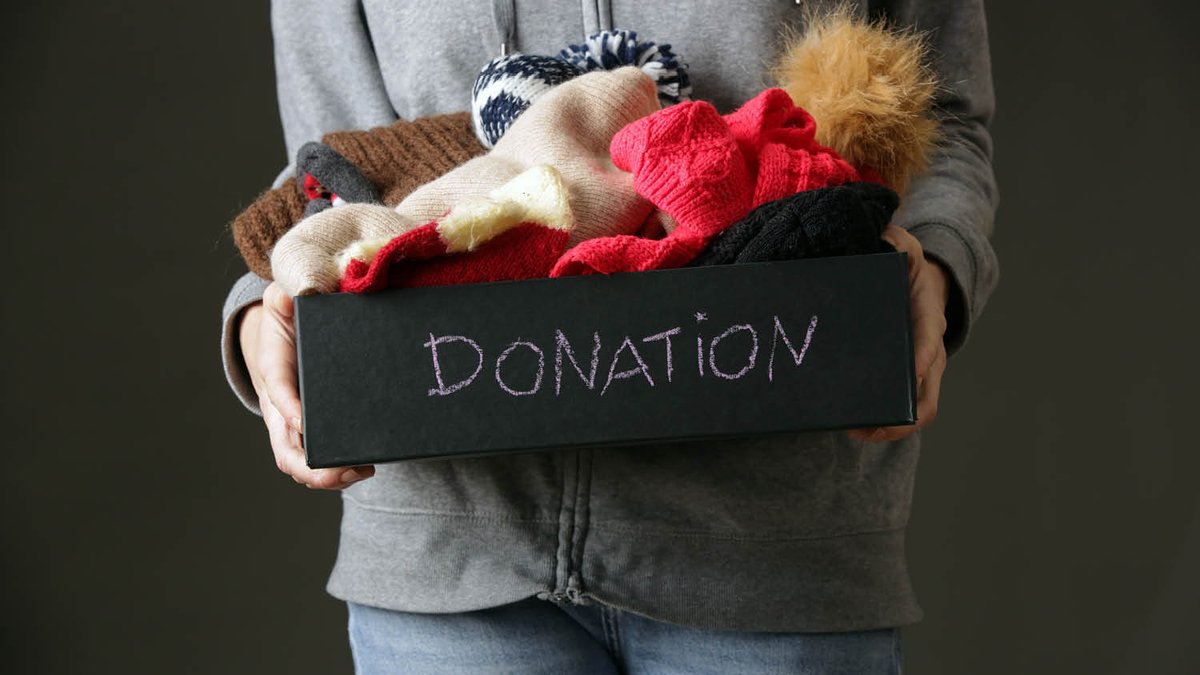 There is an urgent need for winter items: socks, mitts, hand warmers, warm clothes, sleeping bags, neck warmers, long underwear. Please donate to:

📍Prairie Harm, 1516 20th St W
📍SIMFC, 168 Wall St
📍Sage Clan, 527 Main St
📍St. Mary's, 211 Ave O S
📍Salvation Army, 339 Ave C S
