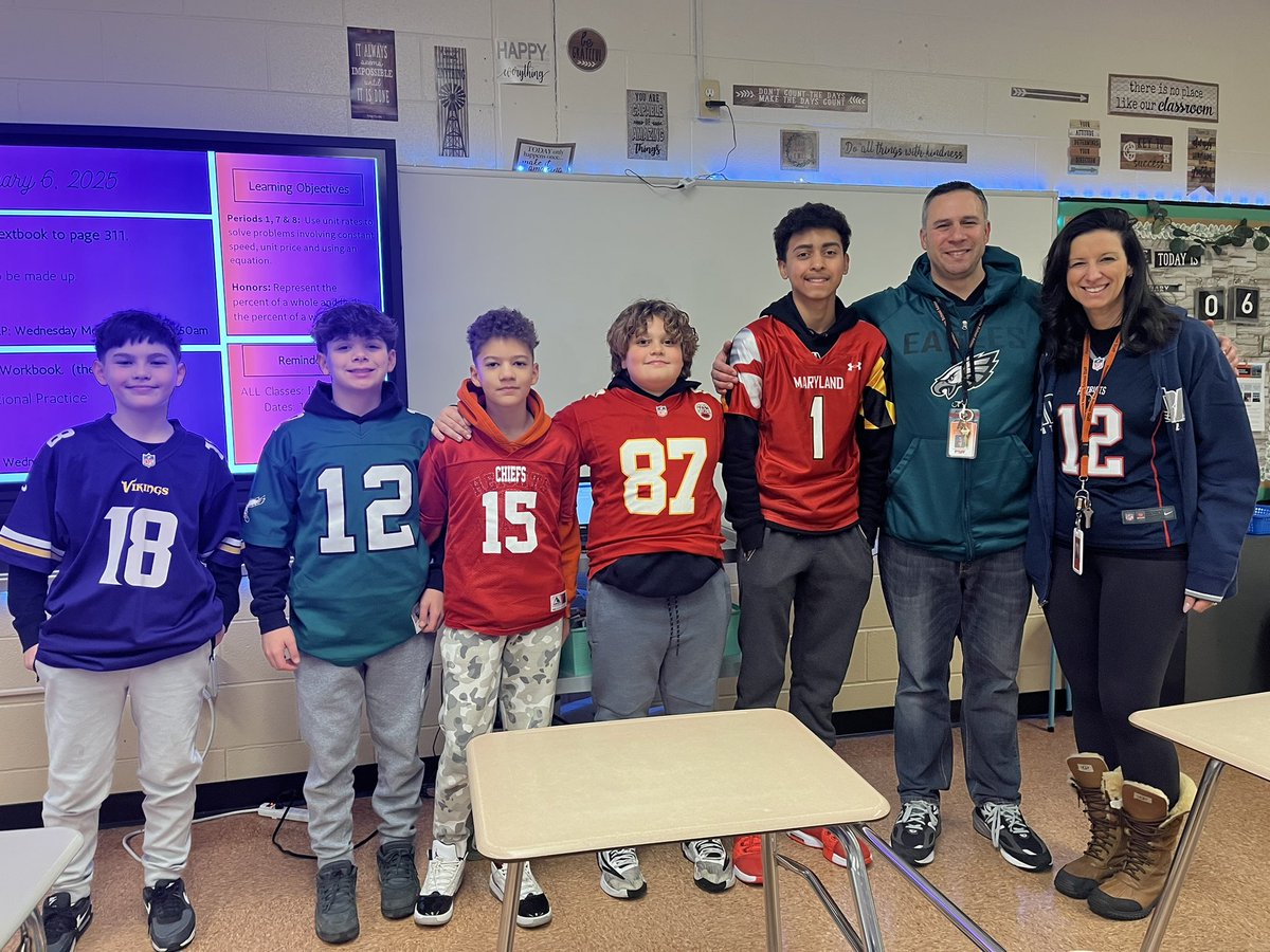 HHJuniorAviators tweet media