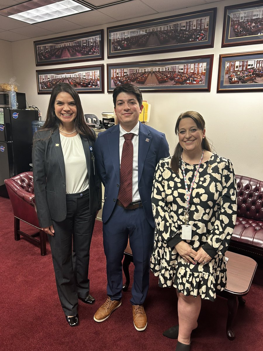 I had the incredible opportunity to meet with legislative aide Mr. Gonzalez from the office of <a href="/DrGregBonnen/">Dr. Greg Bonnen</a> to advocate for our public schools. Grateful for the chance to be a voice for students, teachers, public schools and communities. #SupportPublicSchools #AdvocacyMatters”