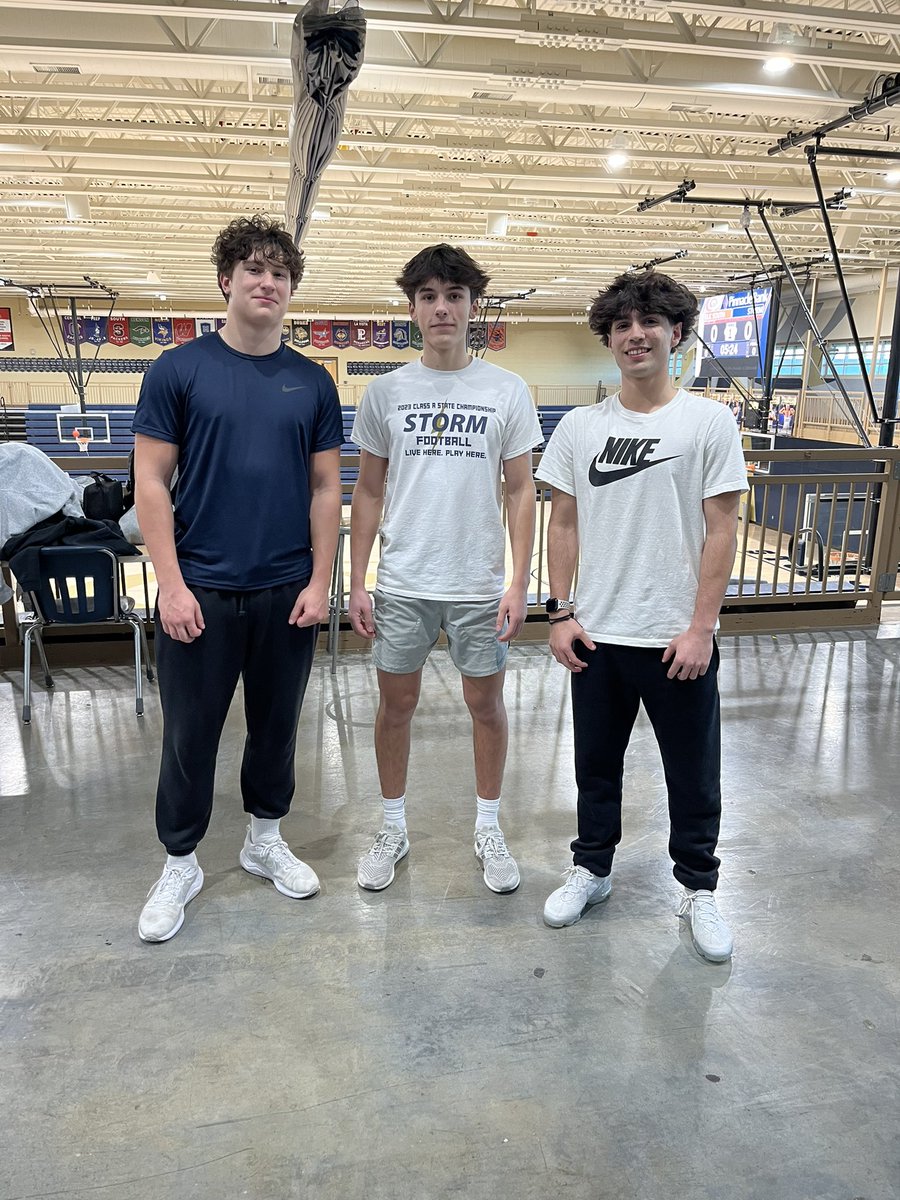 Logan Paben (@coachlpaben) on Twitter photo Adding to the 20 MPH club today!
20➡️10 yard fly
<a href="/JaydonSutko/">Jaydon Sutko 3⭐️</a> has been a long-standing member. Ran 0.95 today (21.5 MPH)
<a href="/ethanstigge/">Ethan Stigge</a> 1.02 (20.05 MPH)
<a href="/AaronAzimi/">Aaron Azimi</a> 1.02 (20.05 MPH)
Not pictured <a href="/GavinSiemek/">Gavin.Siemek</a> broke 1 second (0.99)
⚡️🏈😤💪🏼💨
<a href="/ElkhornSouthFB/">Elkhorn South Football</a>
#RollStorm Adding to the 20 MPH club today!
20➡️10 yard fly
<a href="/JaydonSutko/">Jaydon Sutko 3⭐️</a> has been a long-standing member. Ran 0.95 today (21.5 MPH)
<a href="/ethanstigge/">Ethan Stigge</a> 1.02 (20.05 MPH)
<a href="/AaronAzimi/">Aaron Azimi</a> 1.02 (20.05 MPH)
Not pictured <a href="/GavinSiemek/">Gavin.Siemek</a> broke 1 second (0.99)
⚡️🏈😤💪🏼💨
<a href="/ElkhornSouthFB/">Elkhorn South Football</a>
#RollStorm