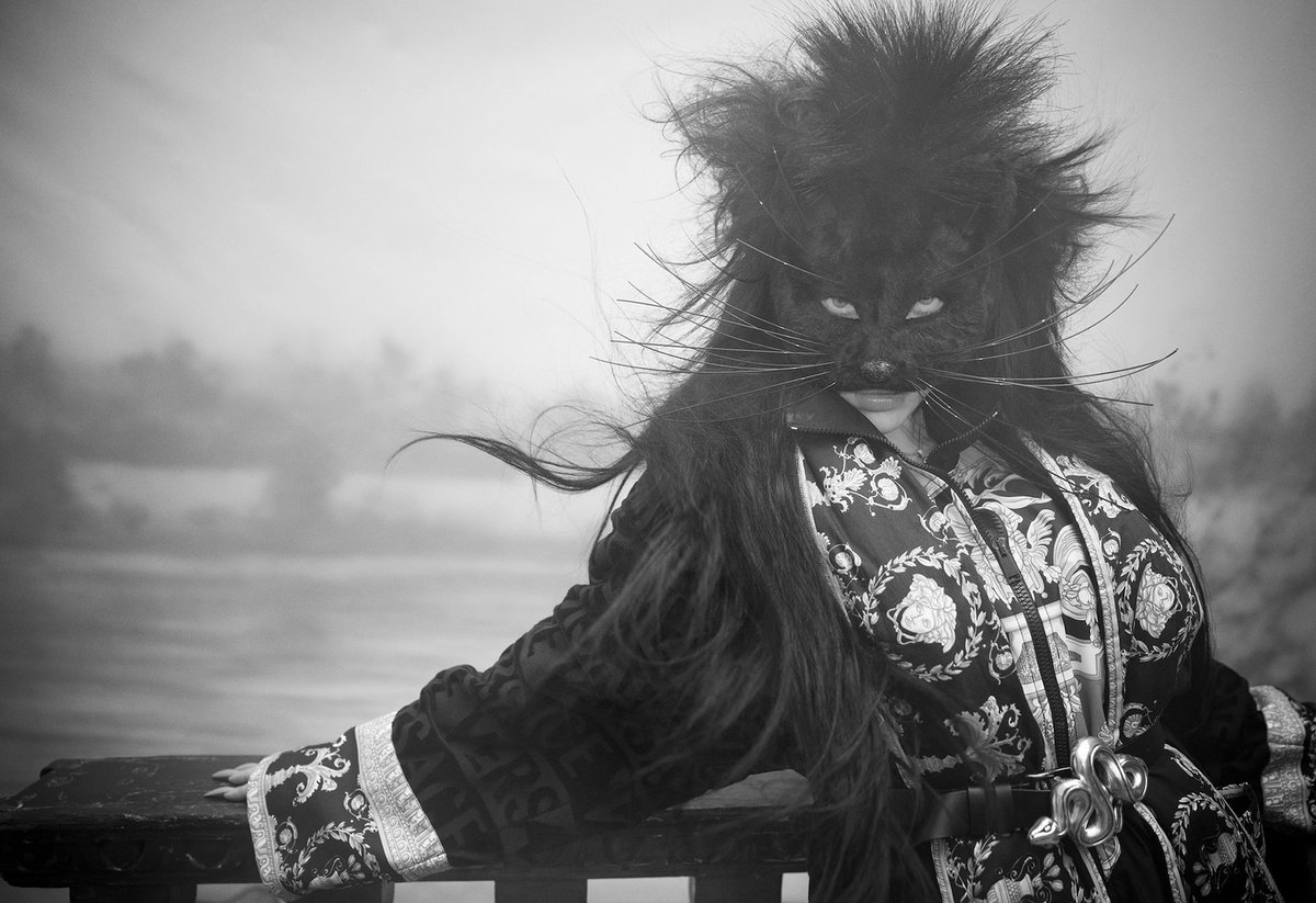 ErosRenzetti's tweet photo. FROM A PHOTO:
Billie Eilish photographed by Inez and Vinoodh, V Magazine 2019
 @billieeilish @inezandvinoodh @andreostier  #inezandvinoodh #leonorfini #andreostier #ostier #erosrenzetti #alinari #eddybrofferio #billieeilish https://t.co/XG306UiI5U
