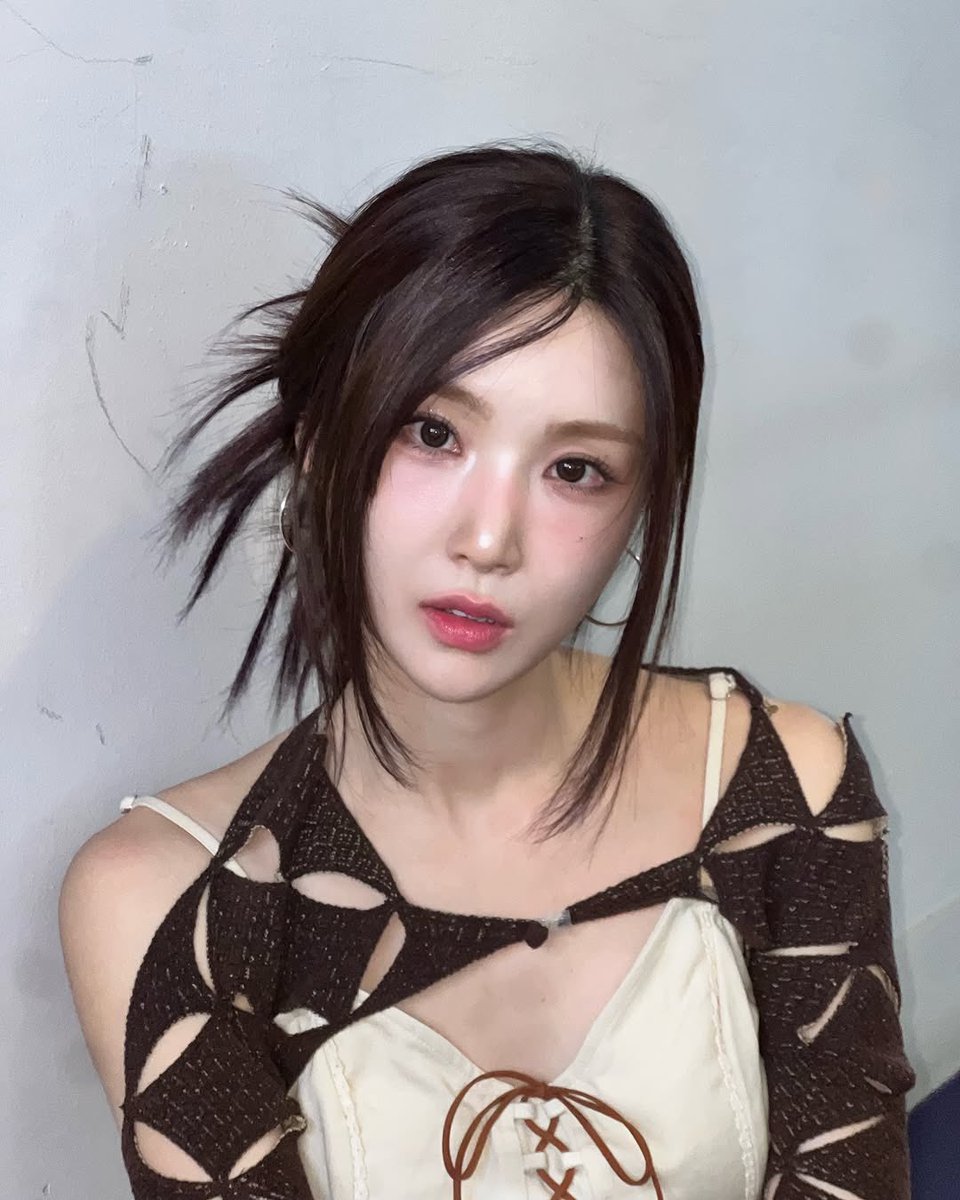 bbgirlspics's tweet image. ✧･ﾟ yuna #이유나
  ©️u.nalee ･ﾟ✧ #BBGirls #Love2