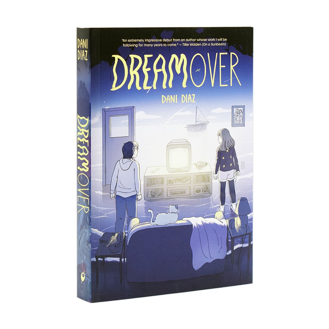 topshelfcomix's tweet photo. "#FirstLove & true #friendship are at the center of this surreal & satisfying #YA #graphicnovel." @ComicsBeat.
Dreamover is capturing the attention of readers in a way that everyone can relate to.
Get #Dreamover by #DaniDiaz now: https://t.co/oWrQyiDWg5
#OGN #ComingOfAge https://t.co/oFD0dgmm2o
