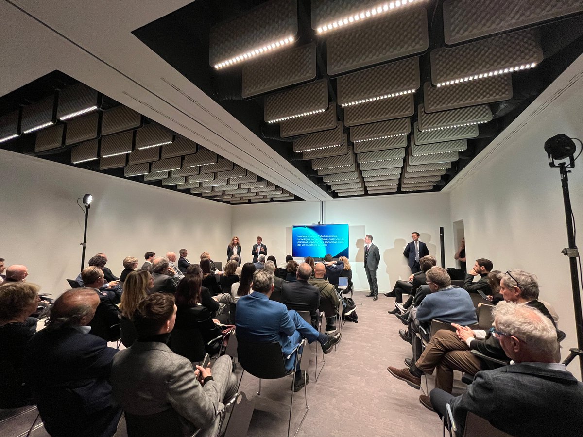 CommunityGroup_'s tweet image. Da oltre un anno collaboriamo con il Gruppo Banca Investis, supportando il lancio di iniziative strategiche e rafforzandone la presenza sui media tradizionali e digitali.🗞📲

Oggi, con la tappa di Milano, si conclude il tour degli aperitivi finanziari🏦
#CommunityStories