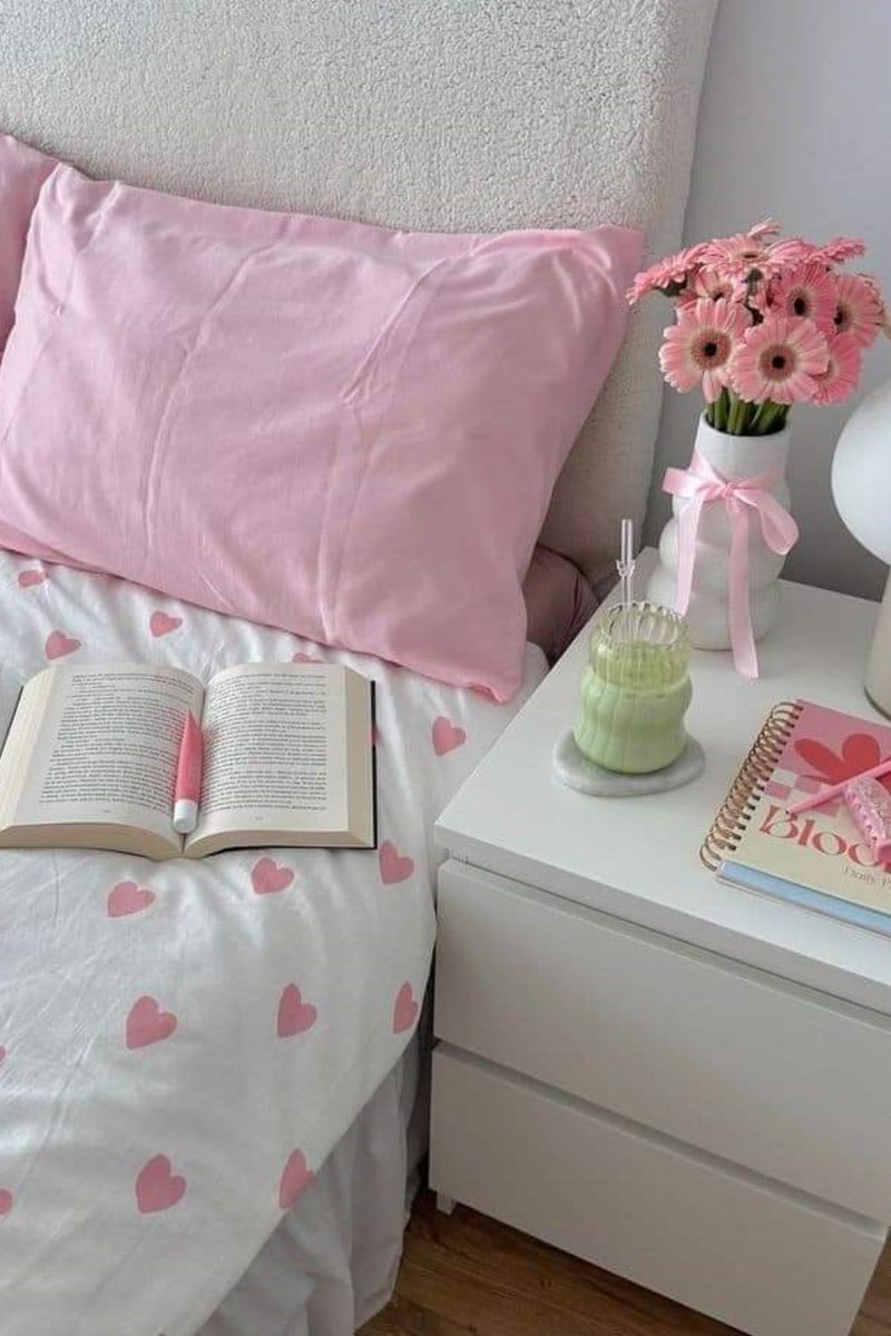 eva_joy1's tweet image. Check out this collection on Linktree! 
tr.ee/zYzOTc 
#girlygirl #pinkgirl #girlessentials